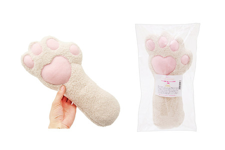 猫用おもちゃ けって遊べるニャンコの手 白猫