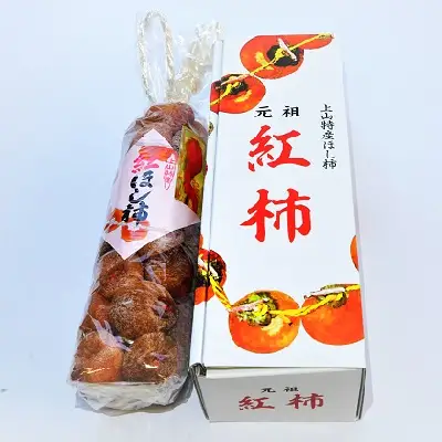 甘くて美味しい干し柿2個セット（蔵王つるし＆紅柿：32果Mサイズ）です。 冬の干し柿・松田農園謹製「蔵王つるし」32果 0057-2605 - 山形県