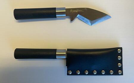 高級庖丁「武の包丁」モリブデン小出刃包丁　刀身約85mm　革サック付き