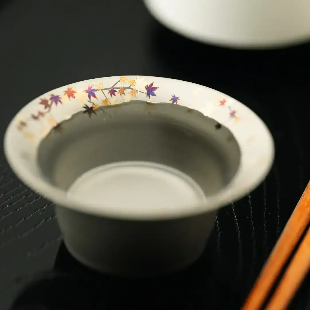 純チタン製お猪口 富士(Fuji) ・夏(花火) オシャレ おちょこ ぐいのみ おしゃれ 酒器 日本酒 チタン 燕三条製 プレゼント 退職祝い  【022S064】