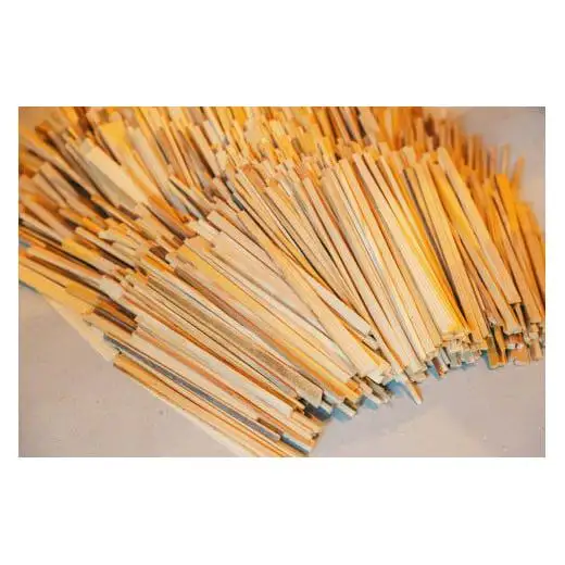 焚き付け薪セット 杉21~24cm 約20kg 奈良県産材 乾燥材 カンナくず付き 薪ストーブ アウトドア キャンプ 焚き火用 便利