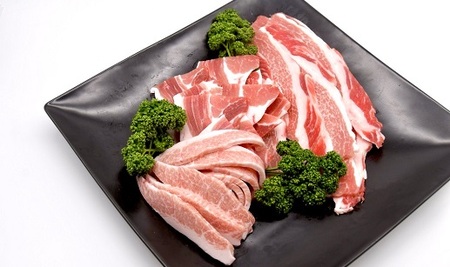 松阪豚 香味ダレ付 焼肉 セット 約800ｇ 豚肉 豚肉【002230】