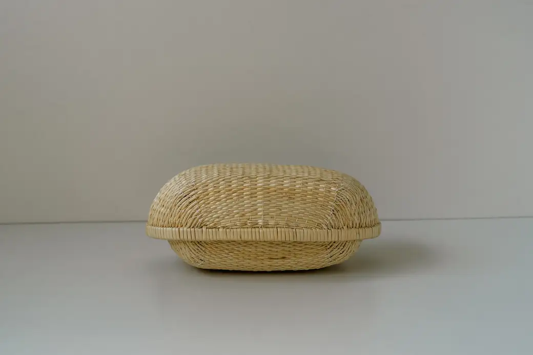 【伝統工芸品】KORI ANRI JAPAN「MUSUBU ヤナギの器」 "Mサイズ" 柳行李 / 豊岡杞柳細工 飯行李 弁当箱 お弁当 行楽 ピクニック ランチボックス
