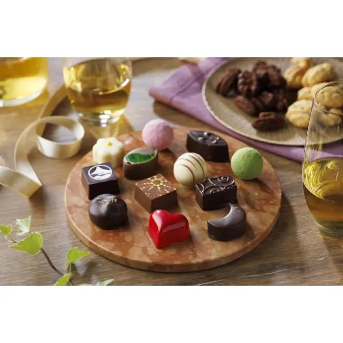 富士屋ホテル　ボンボンショコラプレミアム富士屋セレクション［ショコラ］