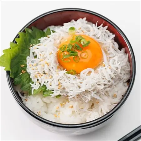 【冷蔵】天然しらす干し1kg　おすそ分けに人気_魚介・海産物 しらす・ちりめん  シラス チリメン_【配送不可地域：離島】【1386282】