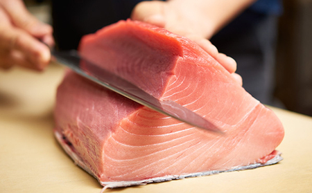 【プロが厳選！】本マグロ 中トロ 600g(冷凍・サク) [0022-0013]