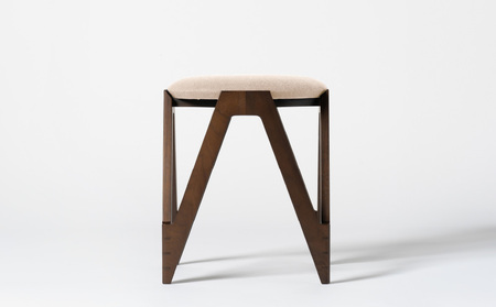 CO･DA･MA Low Stool＜ウォールナット＞（NC-121 ベージュ）