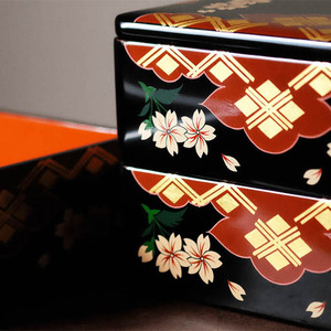 【伝統工芸品】【秀衡塗】秀衡さくら重(3段・7寸) 【ocy925-ojyu-sak-3B】