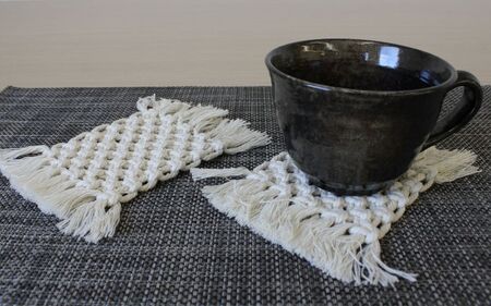 【ハンドメイド】マクラメ コースター / マット テーブルウェア 敷物 雑貨 手作り 【stn002】