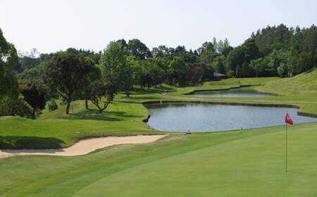 滝の宮カントリークラブ　平日1名様×4 利用券（キャディ付） 【ゴルフ場 プレー券】