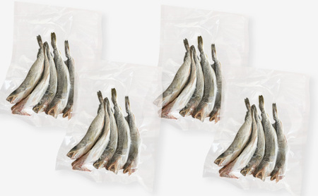 先行予約 2027年2月発送  北海道 厚岸産 丸干しコマイ 190g×4パック ソウルフード 魚貝類 干物 焼魚 おつまみ 冷凍 厚岸湖 天日干し 焼くだけ おかず 