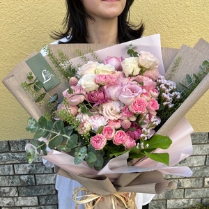 3か月 お届け お楽しみ！ 季節 の 花束 「Large」 |  花 ブーケ タイプ 高さ約40cm 横幅約23cm