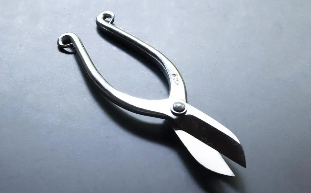 【金高刃物老舗】花鋏 白打ち（五寸五分）