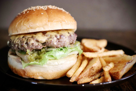 本格グルメバーガー UEMURA BROTHERS 杉戸店 お食事券 3000円分｜ハンバーガー レストラン カフェ ランチ ディナー [0530]