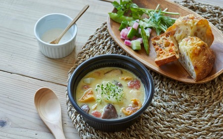 簡単調理！ ひとり鍋3種 食べ比べセット 〈豚バラトマトカレー / 牡蠣の和風アヒージョ / ホヤの和風アヒージョ 〉【 鍋 お手軽 スープ 人気 食べ比べ 】the・孤高の個食鍋　エピソード3話RT1684
