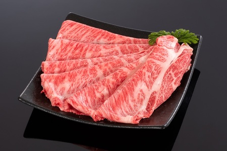 熊野牛 すき焼き・しゃぶしゃぶ肩ローススライス 300g【mtf423A】