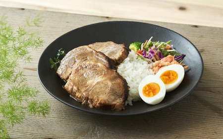 お惣菜屋さんの 手作り 特製 焼豚 2本セット 【 チャーシュー 肉 豚肉 ロース 惣菜 おかず おつまみ ギフト 贈答品 人気 岩手 陸前高田 】RT2371