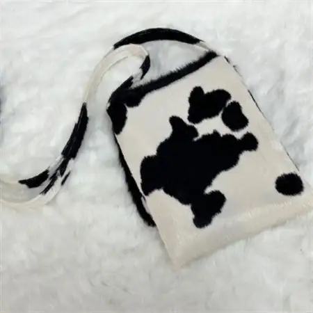 OKADA TEXTILE MINIサコッシュ エコファーバッグ ホルスタイン柄白黒_装飾品・工芸品 トートバッグ・ショルダーバッグ 鞄・バッグ かばん カバン_【1511930】