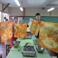 梅枝で染物体験ができるペアチケット /  体験 手作り 染物 リラックス  和歌山 田辺市  チケット ペアチケット ハンドメイド【grt006-1】