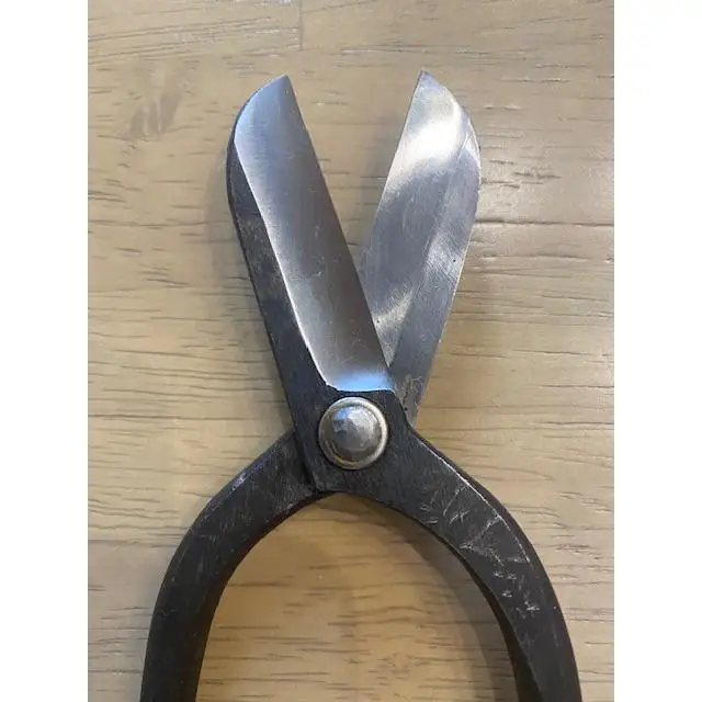 【安重】手打ち花鋏