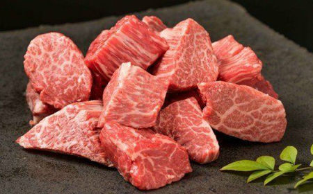 佐賀牛ヒレサイコロステーキ 400g / 牛肉 ブランド牛 / 佐賀県 / 佐嘉ZEYTAKUYA（やま田商店）[41AQAA027]