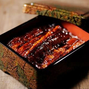 b200-024　年6回隔月お届け！国産深蒸し鰻蒲焼200g以上×4尾