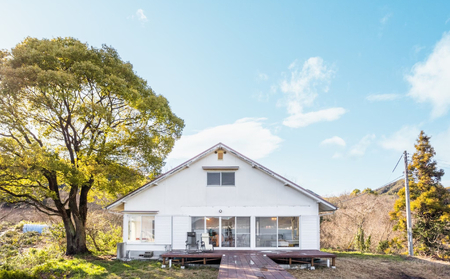 瀬戸内島旅の拠点！絶景で癒される1日1組限定バレルサウナ付きゲストハウス１棟貸し宿泊券100,000円分/キッチン・Wi-Fi・無料駐車場あり 062012