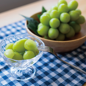 【マスカット】【2026年発送分先行予約】 秀品 約2kg (4~6房) 【AIS0131】