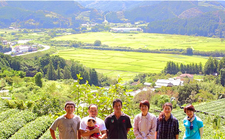 【ふるさと納税】＜黒岩じるしのプリンセット(8個)＞高知県 佐川町 プリン 農家 地乳 旬のお味のお任せセット【冷蔵】