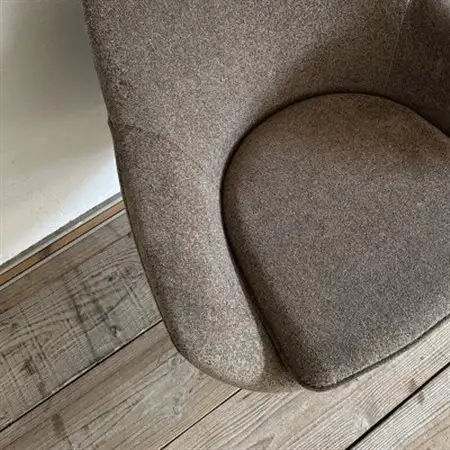 Cosmic Chair(コスミックチェア)X脚 モケット クリンプアッシュブラウン【SWOF】_雑貨・日用品 椅子・チェア・ソファ 家具・インテリア _【1543602】