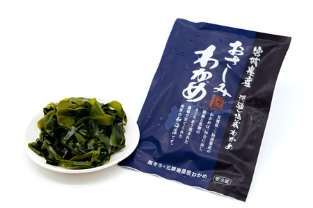 和海藻 おさしみ わかめ 120g×2袋 [マルヤマ 宮城県 気仙沼市 20564732]