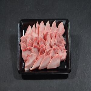 鳥取和牛中落ちカルビ焼肉 450g   1484