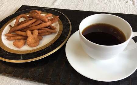 かいぞくかりんとうとドリップコーヒーのセット(Aコース) かりんとう 手作り おやつ 無添加 国産 素材 子ども 年配 安心 手作業 職人 こだわり お菓子 サクサク 食感 懐かしい 素朴な味 自家焙煎 ドリップコーヒー セット 愛情 たっぷり 花林　イチオシ コーヒー