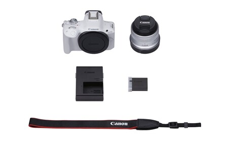 【ホワイト】 キヤノン ミラーレス カメラ EOS R50 レンズキット Canon キャノン_0042C-1