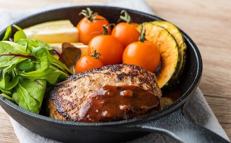 味付けロース2種(240g3パック)&生ハンバーグ(150g6パック)　計：約1,600g　北上まきさわ工房　Ｍ-3  岩手県 北上市 C0125　DLG金賞 小分け 冷凍 おかず 主菜 お弁当 焼くだけ 簡単 真空パック ストック 便利 レトルト 仕送り プレゼント お歳暮 お中元 ギフト 贈答 作り置き 調理済み 長期保存 岩手県産 岩手県 個包装 オリジナル BBQ キャンプ