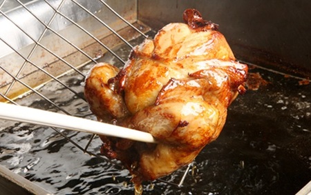 【ちきん館】和風 ローストチキン 元祖たれ味 まるっぽ鶏 Lサイズ 高知県 高知 四万十市 四万十 しまんと 国産 おかず チキン 鶏 鶏肉 クリスマス パーティー ローストチキン 冷凍 ジューシー 惣菜 25-998