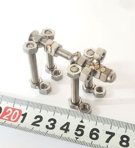 ブロックみたいなねじ玩具 M6ネジー5号 ／ 大河内 ロボット 知育 おもちゃ 工具不要 ステンレス ネジ ボルト ナット 玩具 三重県 度会町