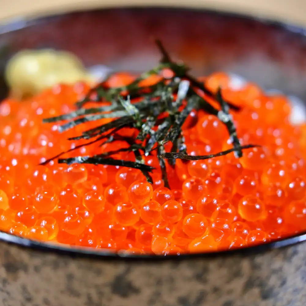 鱒いくら醤油漬け 300g (150g×2）イクラ しょうゆ漬け 北海道 R001-008