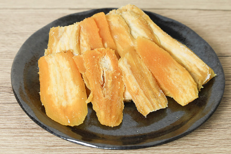 上野屋の訳あり干し芋 1.5kg 茨城県産 紅はるか IY-013-03