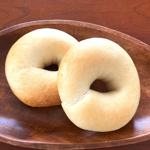 [ふわもちベーグル] 人気の4種 (プレーン2個・全粒粉2個・チョコ2個・紅茶2個) [1648]