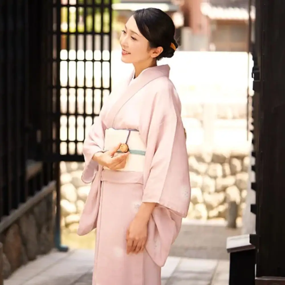 伊勢根付「筍」 梶浦明日香【伊勢根付 伊勢 根付 工芸品 筍 たけのこ タケノコ 木 着物 きもの 帯 飾り アクセサリー 和装 和服 和装小物 手作り 留め具 和風 贈答 プレゼント 三重県 四日市市 四日市】