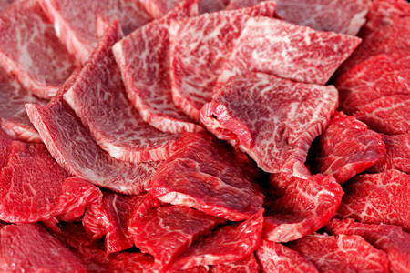 【和牛セレブ】佐賀牛 焼肉モモ・肩 300g(H113106)