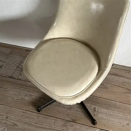 Comet Chair(コメットチェア)ビンテージ アイボリー【SWOF】_雑貨・日用品 椅子・チェア・ソファ 家具・インテリア _【1550691】