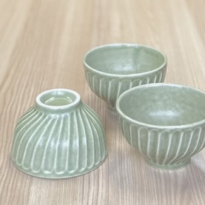 【美濃焼/みずなみ焼】 タック 茶碗 3個セット くすみグリーン 瑞浪市 / 山喜製陶 食器 ご飯茶碗 ボウル [AZCP054]