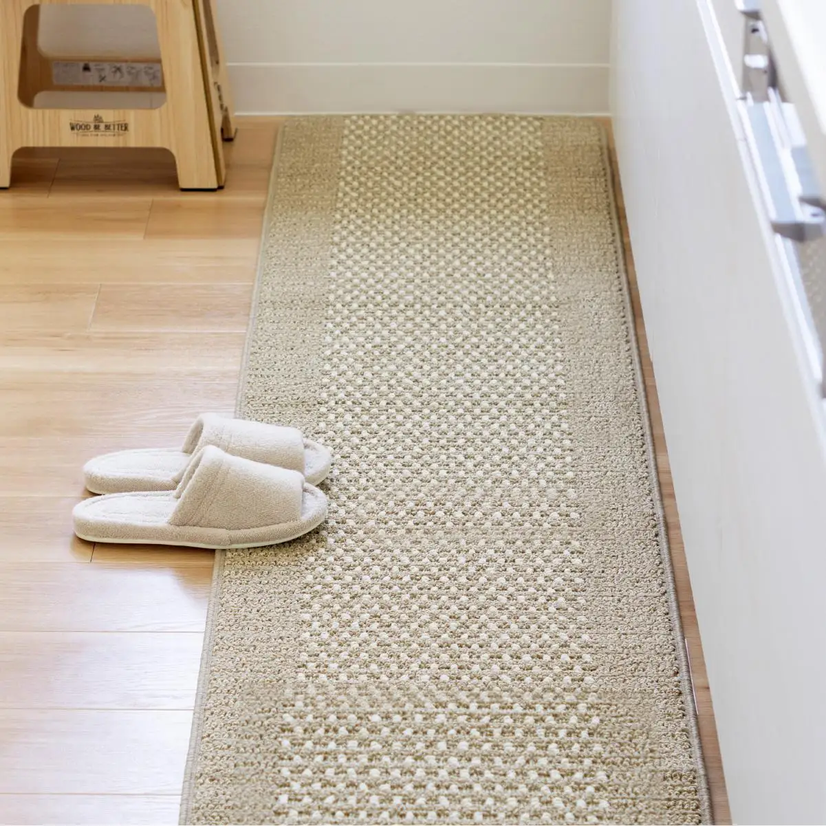 【ベージュ】優踏生 洗いやすい キッチンマット 約45cm×180cm 洗える 滑り止め 防汚