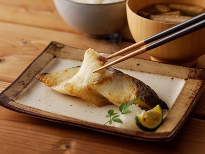 a15-667　【焼津ひもの食堂】焼いてあるひものセット【雅】