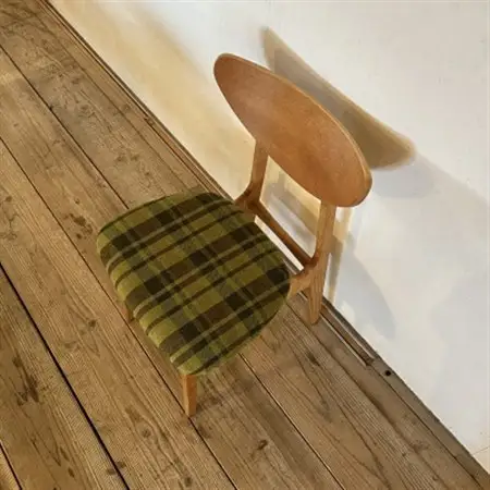 Karl Dining Chair ガルボ グリーン ミディアムブラウンフレーム【SWOF】_雑貨・日用品 椅子・チェア・ソファ 家具・インテリア _【1572546】