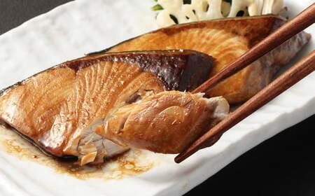 熊本県産ぶり切り身 約1kg 天然 鰤 ぶり ブリ 切り身 切身 煮付け 煮物 魚介 魚 冷凍 熊本県産