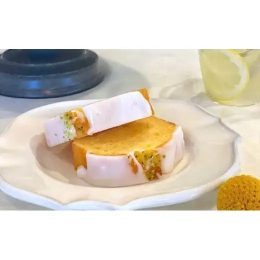 保存料・着色料は使用せず、三重県産高級小麦粉を使ったHideka.5のパウンドケーキ　ウィークエンドシトロン　フルサイズ1本　Hideka.5【パウンドケーキ お取り寄せ グルメ スイーツ お菓子 おやつ 洋菓子 ケーキ かぶせ茶 お茶 黒豆 ギフト 贈り物 三重県 四日市市 四日市】