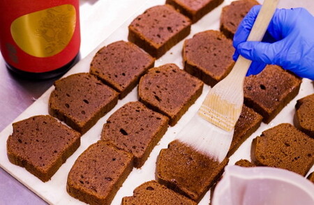 《旅色で紹介されました！》日本酒しょこら 12個｜ガトーショコラ 濃厚 チョコレート チョコケーキ 美味しいチョコ スイーツ 菓子 おかし デザート おやつ 藤井酒造 龍勢 広島県 竹原市